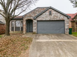 402 Wolfe St, Cedar Hill, TX 75104