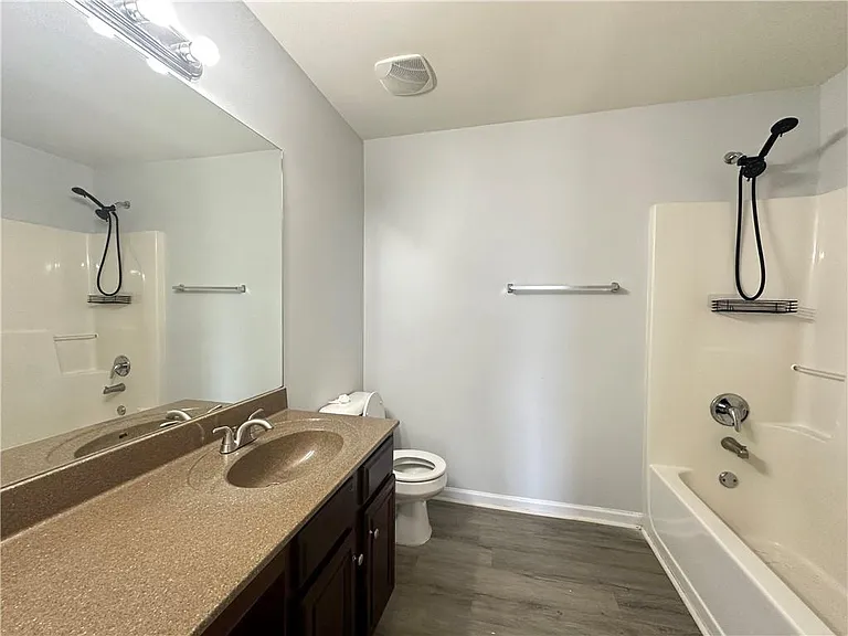 1335 Rocky Shoals Ln — Photo 16