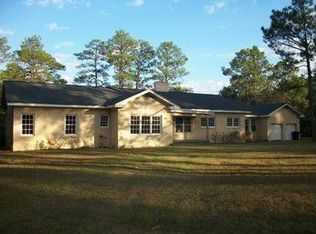 400 N Trinity St, Geneva, AL 36340