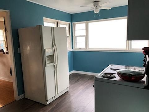 5th image of 366 Zumbro St