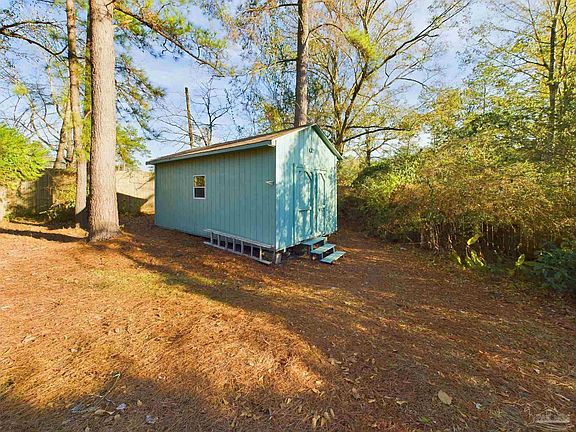 4th image of 1265 Tecumseh Ct