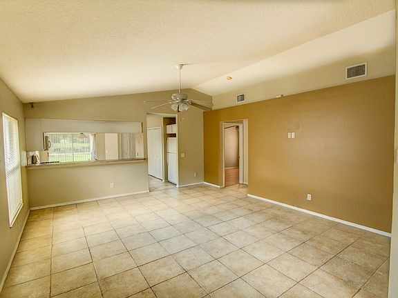 3rd image of 7236 Bellingham Oaks Blvd #00