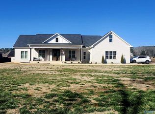 3425 S Chapel Hill Rd SW, Decatur, AL 35603