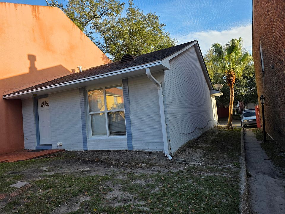 1st image of 5719 Prince Ln
