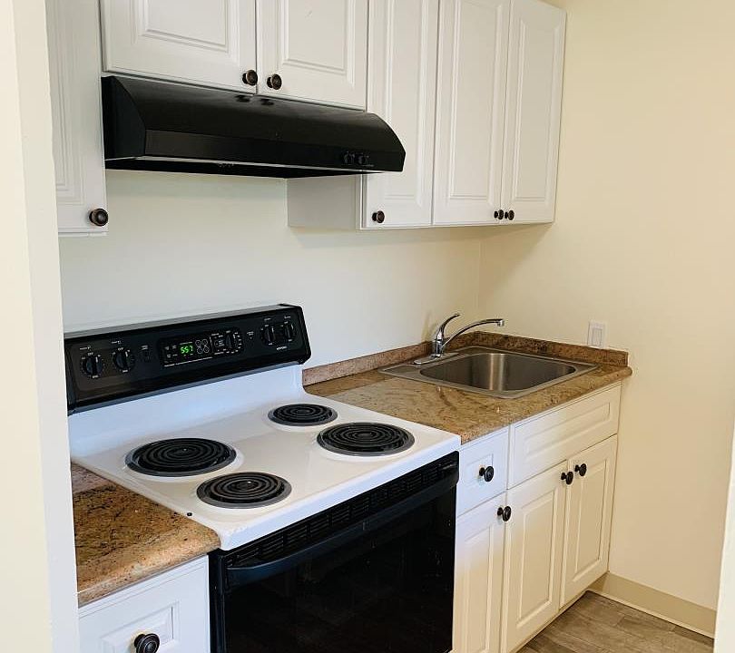 1st image of 348 4th Ave APT 19