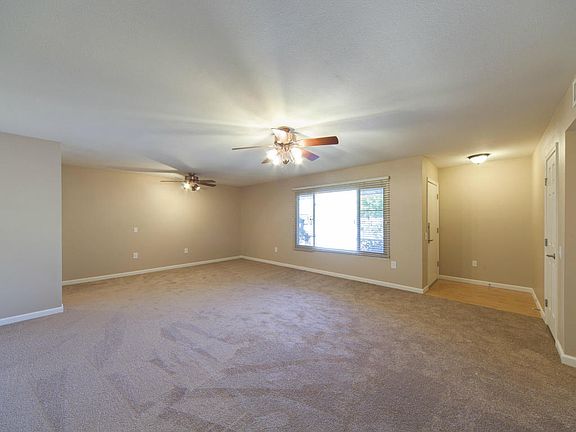 4th image of 13017 W Westgate Dr