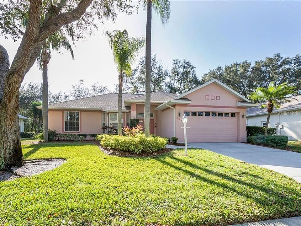 1st image of 588 Catalina Isles Cir