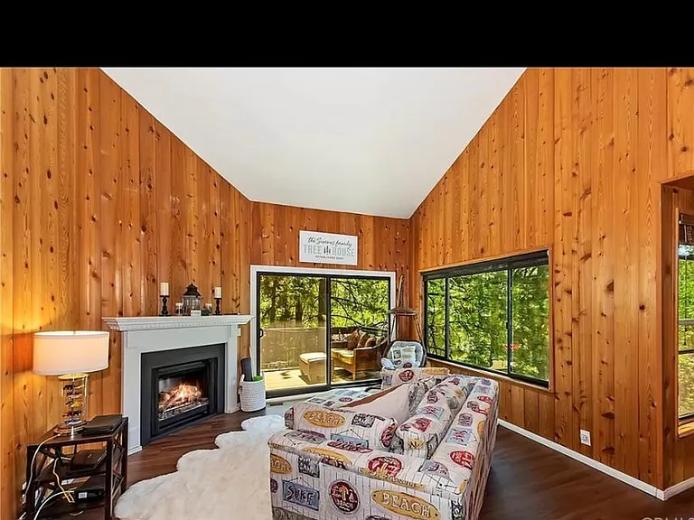 27657 Peninsula Dr — Photo 20