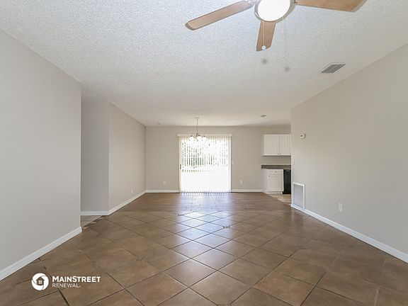 5th image of 2250 SE Baron St