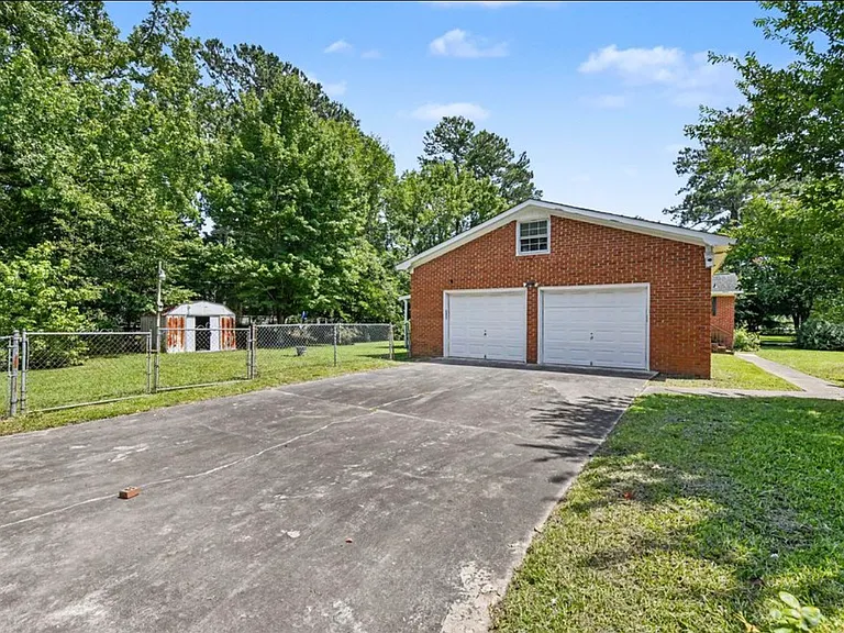 130 Sandtrap Rd — Photo 11