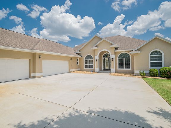 3rd image of 9770 Lake Ruby Dr W