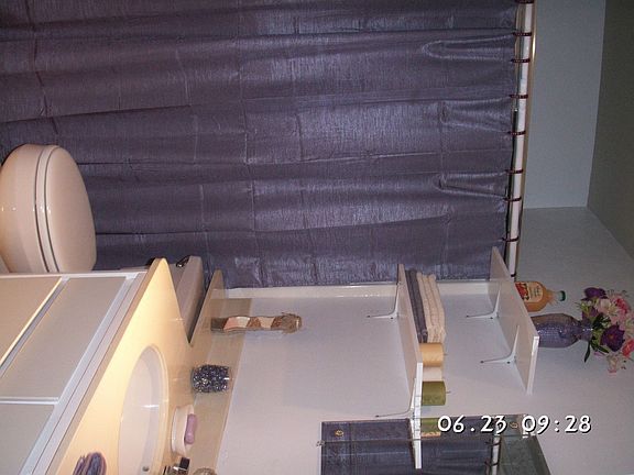 #1 bathroom updated and recessed lighting