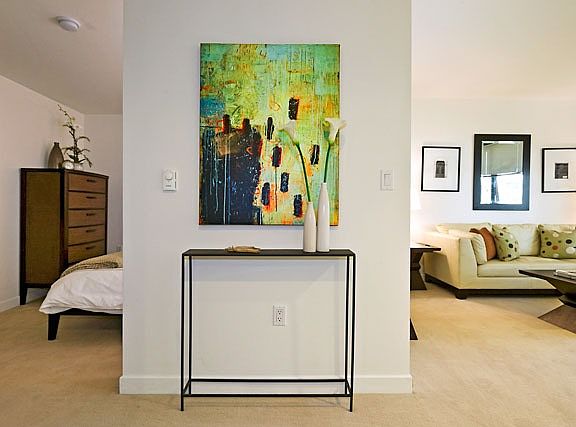 5th image of 250 King St Unit 542