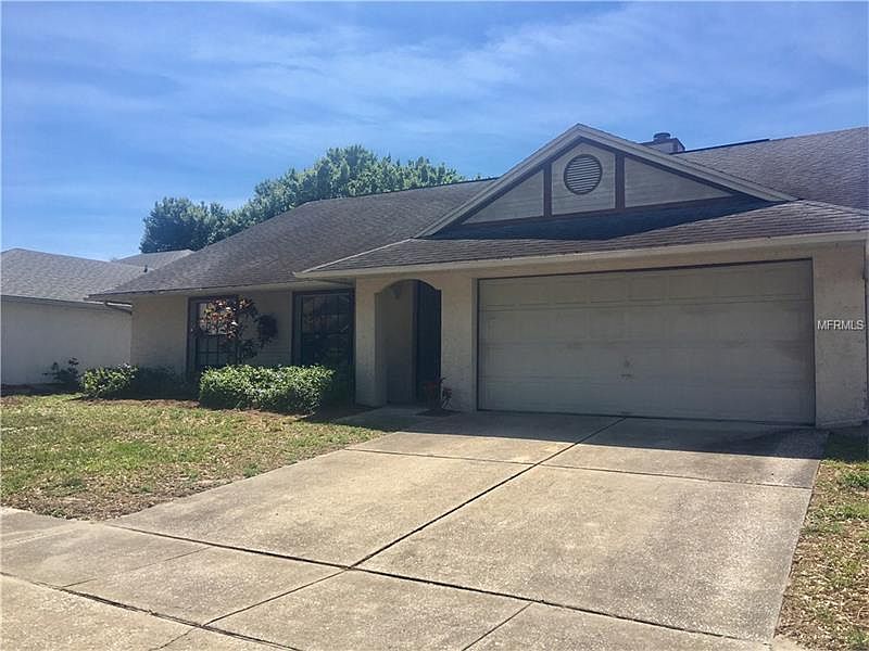 1st image of 714 Rosalie Way