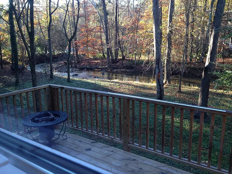 373 Umstead Dr #B — Photo 17