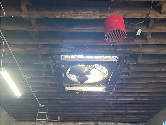 4th image of 94-29 44th Ave