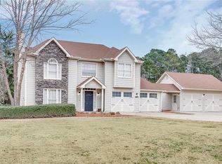 3535 Chastain Ct, Alpharetta, GA 30004