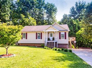 2860 Alexis Renee Ct, Newton, NC 28658