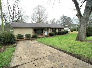 1014 8th St, Wesson, MS 39191