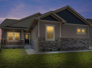 307 SW 15th St, Ankeny, IA 50023