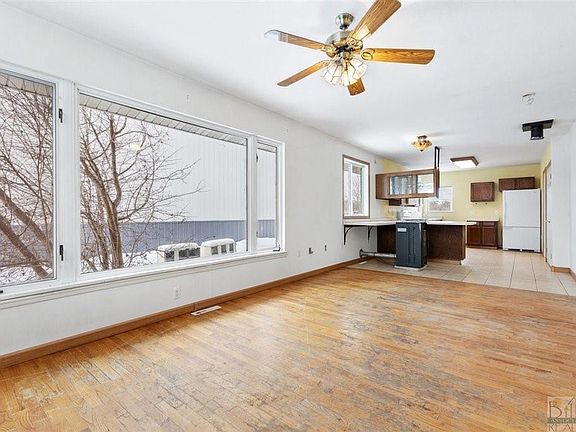 4th image of 354 Bonnie Ln