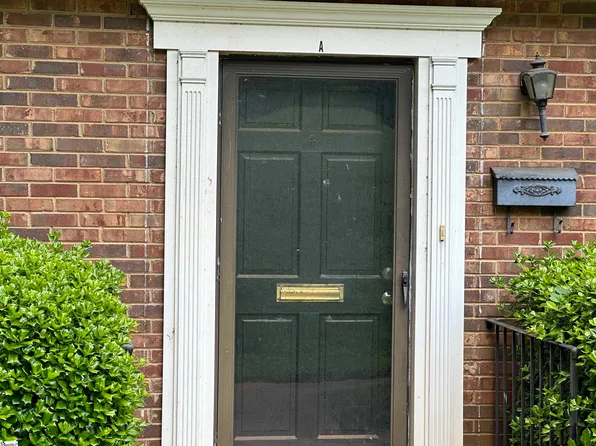 1436A Dover Rd, Spartanburg, SC 29301