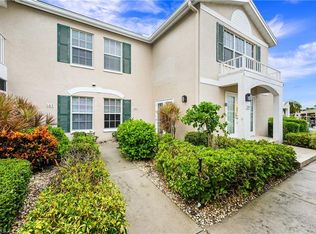 829 Tanbark Dr APT 104, Naples, FL 34108