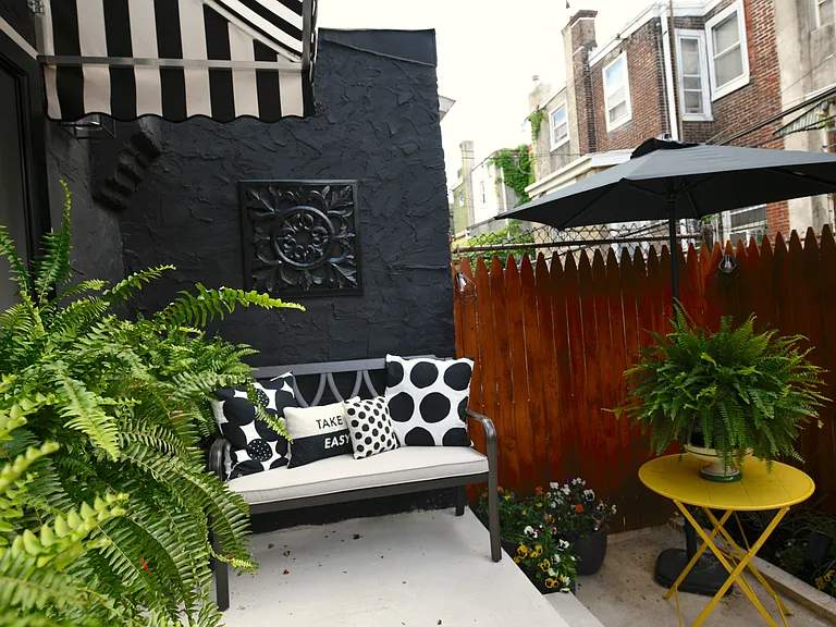 2952 N Bailey St — Photo 7