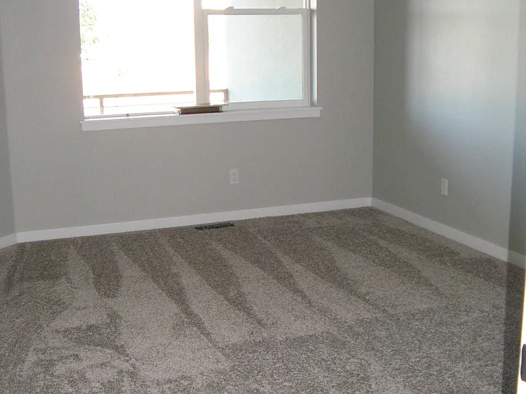 2nd bedroom overlooking entry porch
