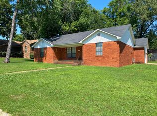 2111 S Ithaca Ave, Russellville, AR 72802