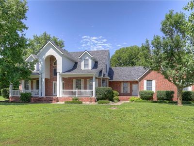 124 Huntington Cir, Pittsburg, KS, 66762