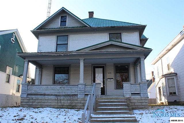 1st image of 429 E Charles St