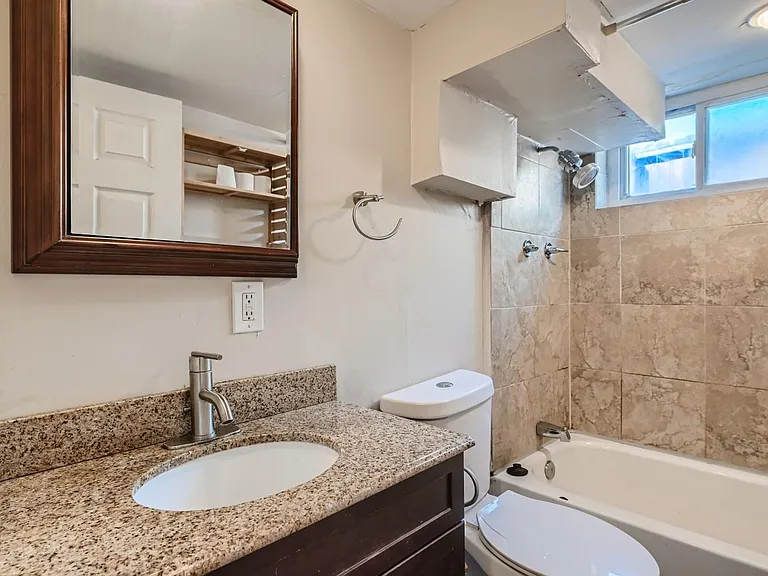 499 Fox St #BASEMENT — Photo 8