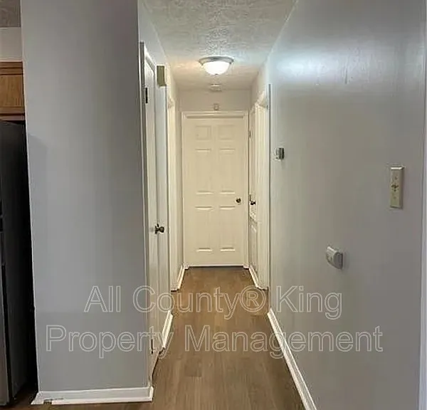 1866 Tryon Dr #8 — Photo 12