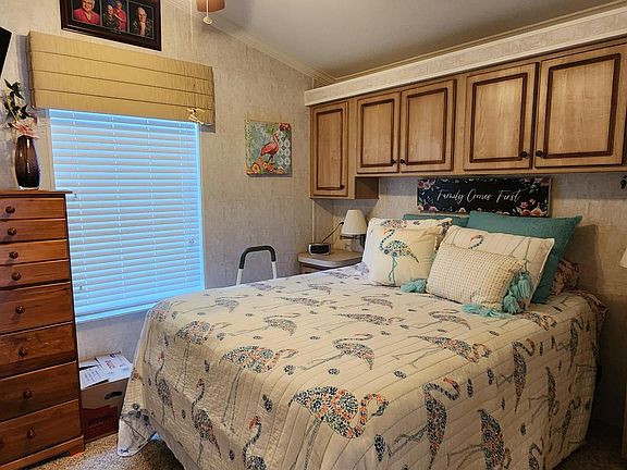 3rd image of 7820 Wire Rd #203