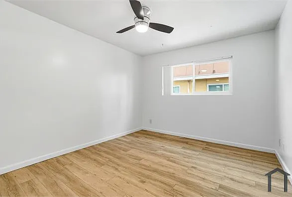 10027 Sepulveda Blvd #D — Photo 23