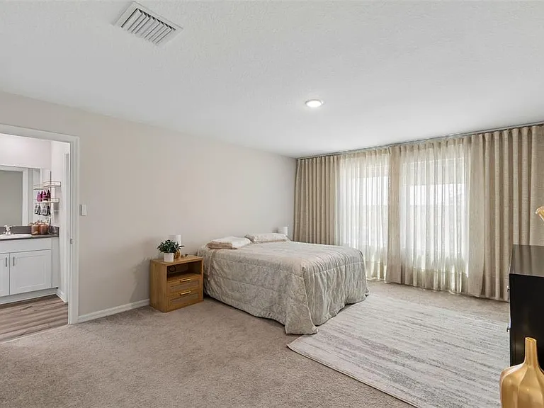 4023 Gardenia Ave — Photo 46