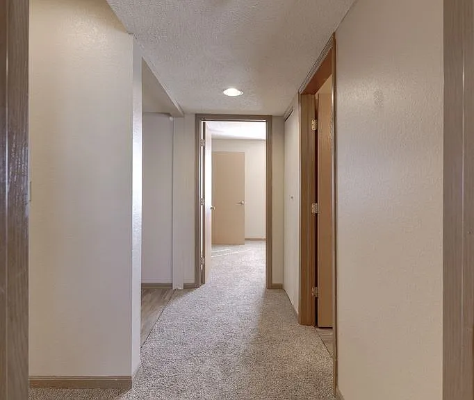 Coronado Residences — Photo 11