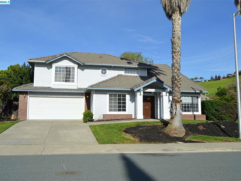 1st image of 3514 Centennial Dr