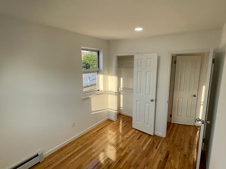 138 Bay 49 St #3 — Photo 13