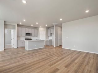 Primrose Plan, Buffalo Highlands: The Flora Collection, Commerce City, CO 80022