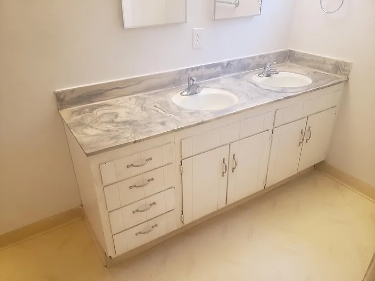 637 N 300 E — Photo 9
