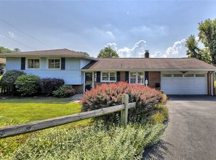 2 Redgrave Dr, Greensburg, PA 15601