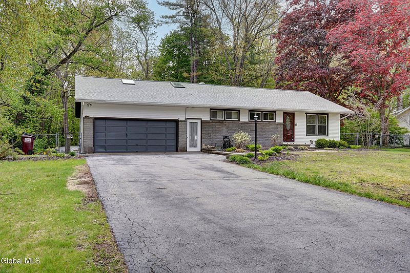 5th image of 129 Okara Drive