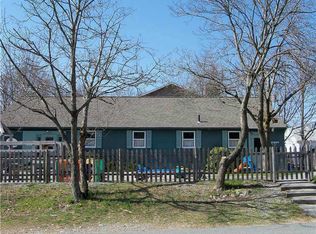 7 Rockwell Ave, North Providence, RI 02911