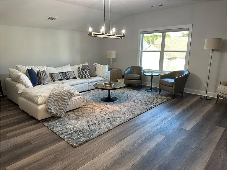 2212 Swansea Way — Photo 38