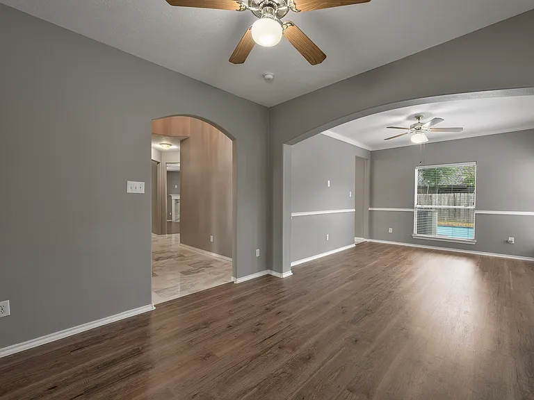 3361 Zubin Ln — Photo 3