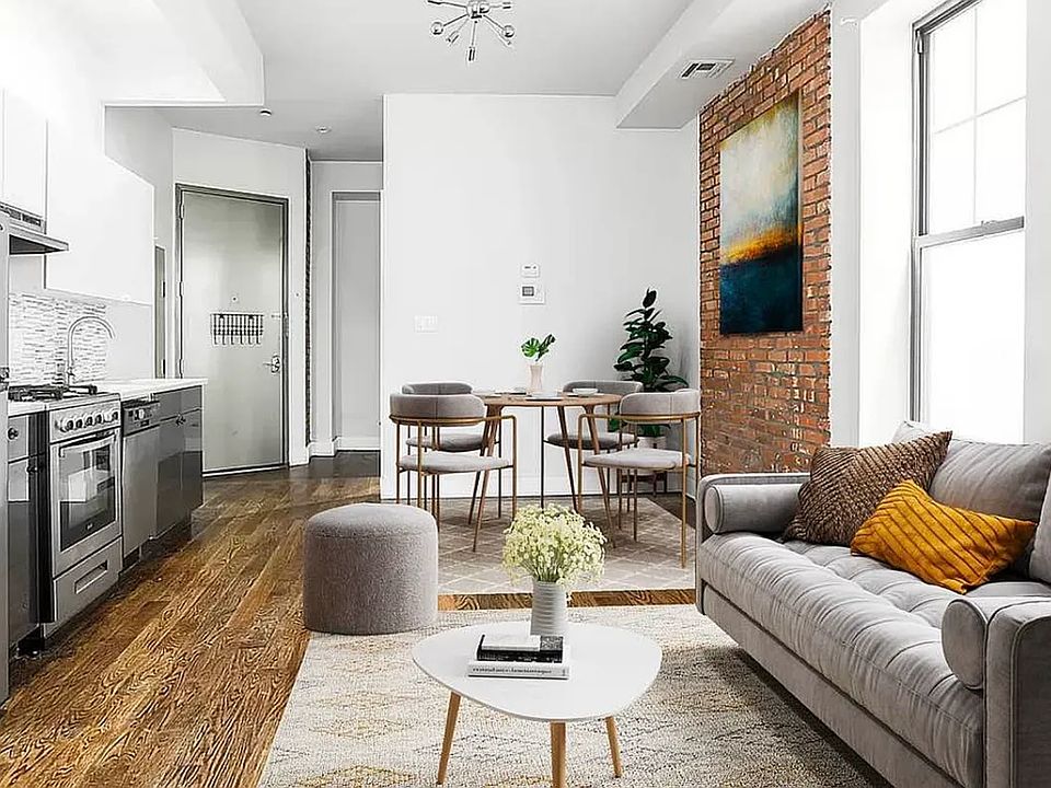 1st image of 144 Woodruff Ave #4L