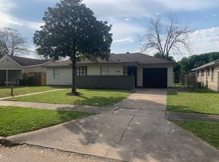 6526 Roxbury Rd, Houston, TX 77087