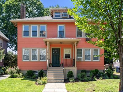 36 Lexington Ave #2, Cambridge, MA, 02138